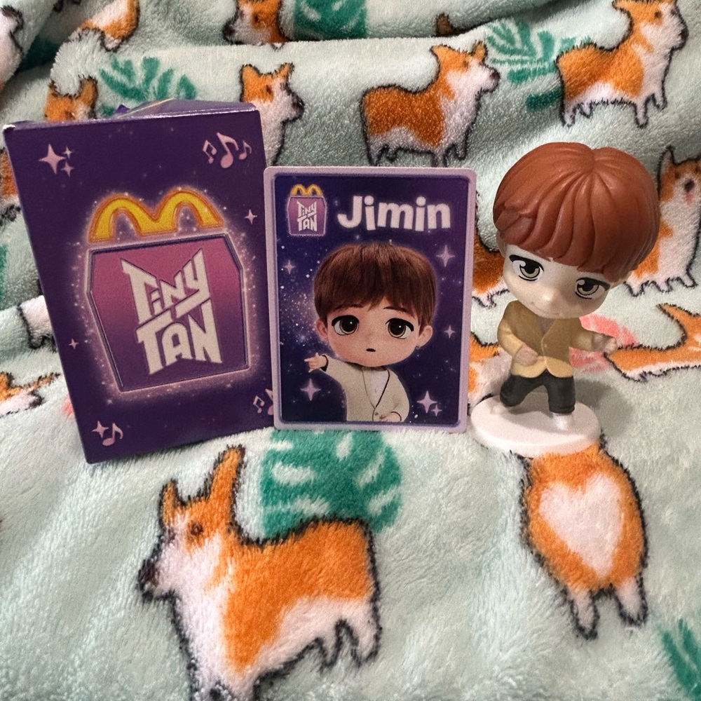 TINYTAN BTS JIMIN - WITH PHOTOCARD AND BOX